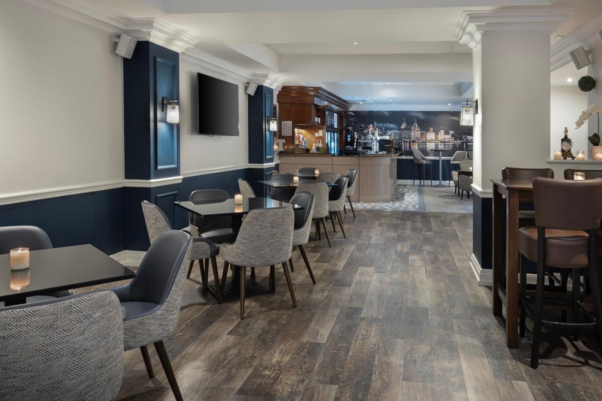 Delta Hotels By Marriott Liverpool City Centre Exterior photo